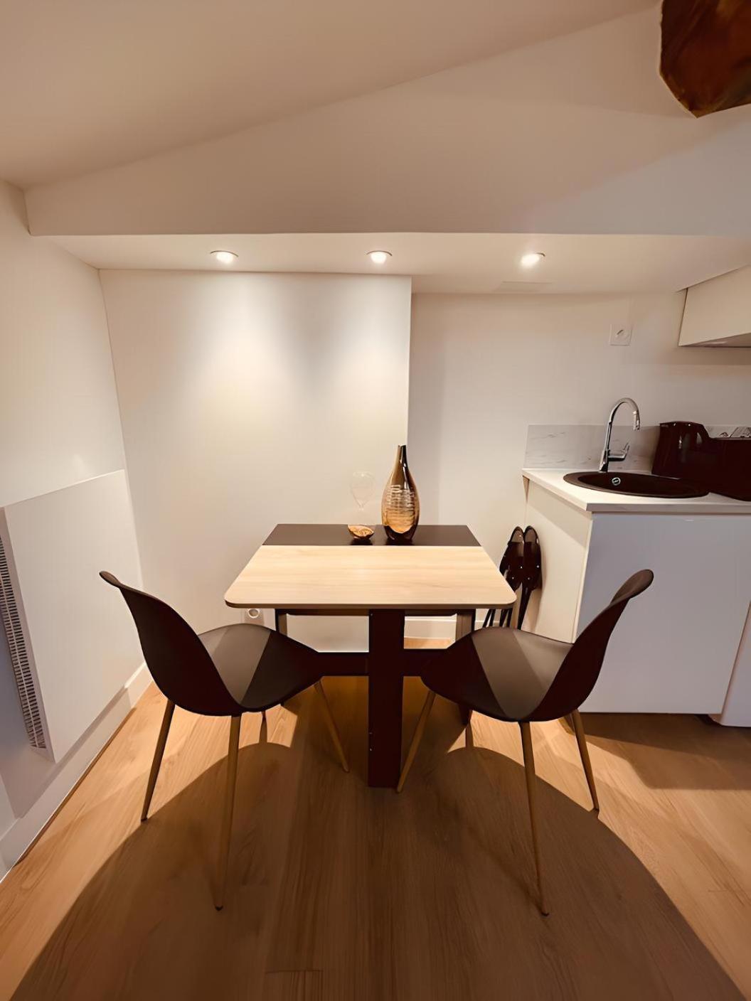 Le Gatsby Niortais - Home Homy Екстер'єр фото